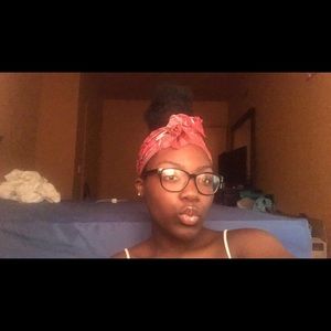 Meet your Posher, Aderinsola